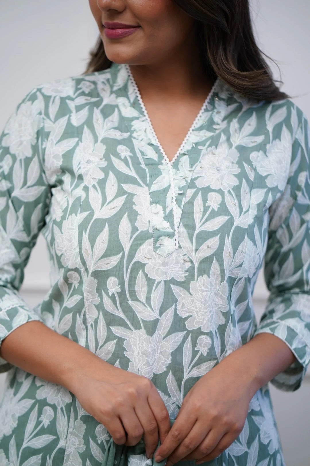 Elegant Festive Wear Kurta Set in Green