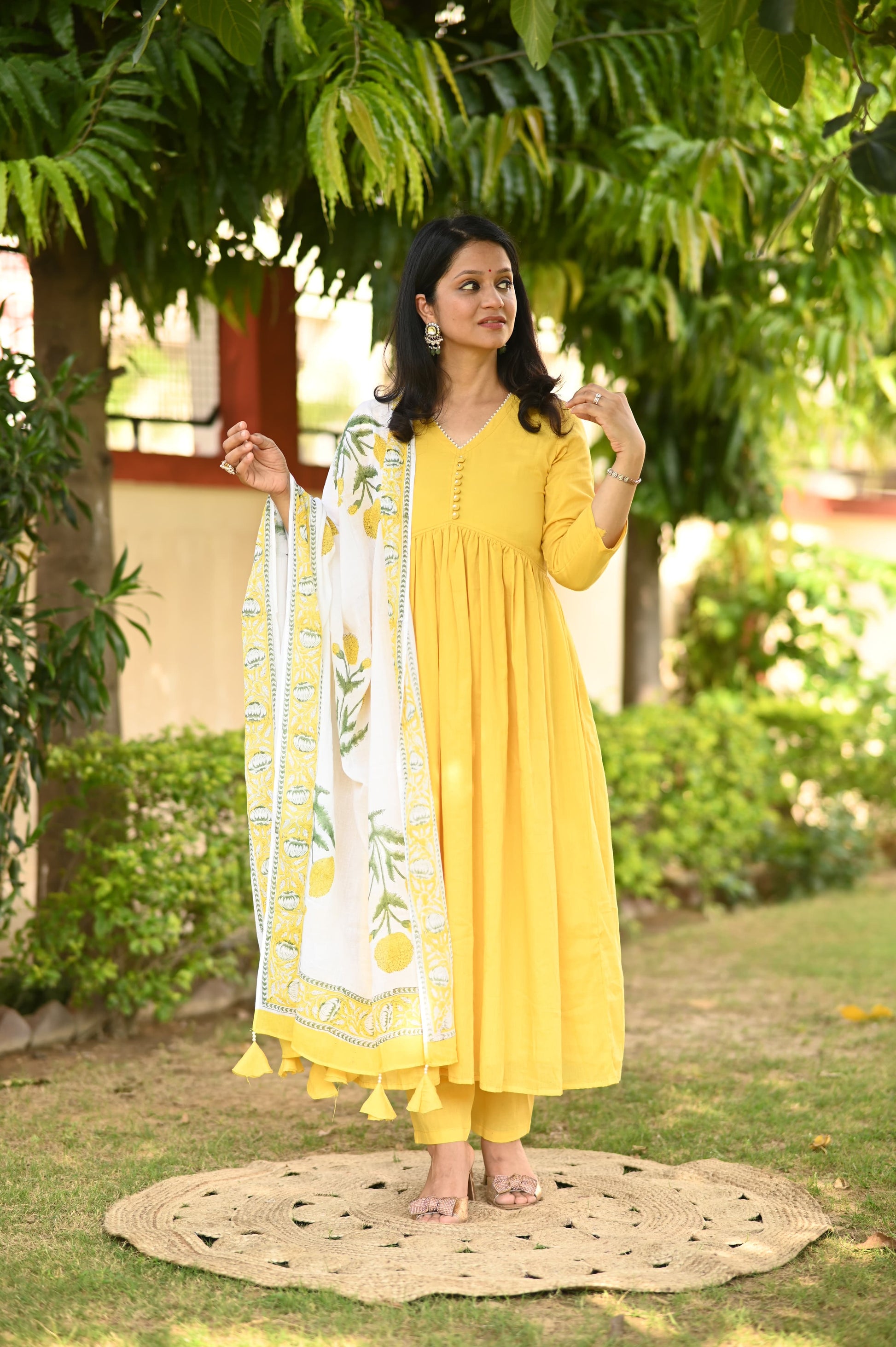 Festive Wedding Suit Set for Women – Mul Cotton with Tassels Dupatta