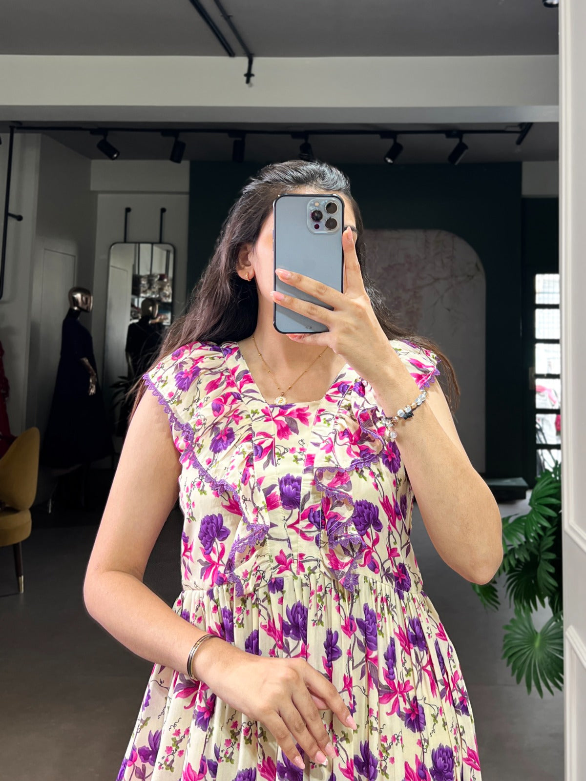 Maslin Silk Floral Print Ethnic Gown 2025