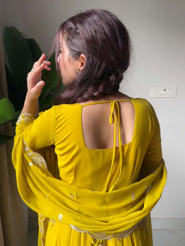 Fox Georgette Embroidered Kurti Pant Dupatta Set