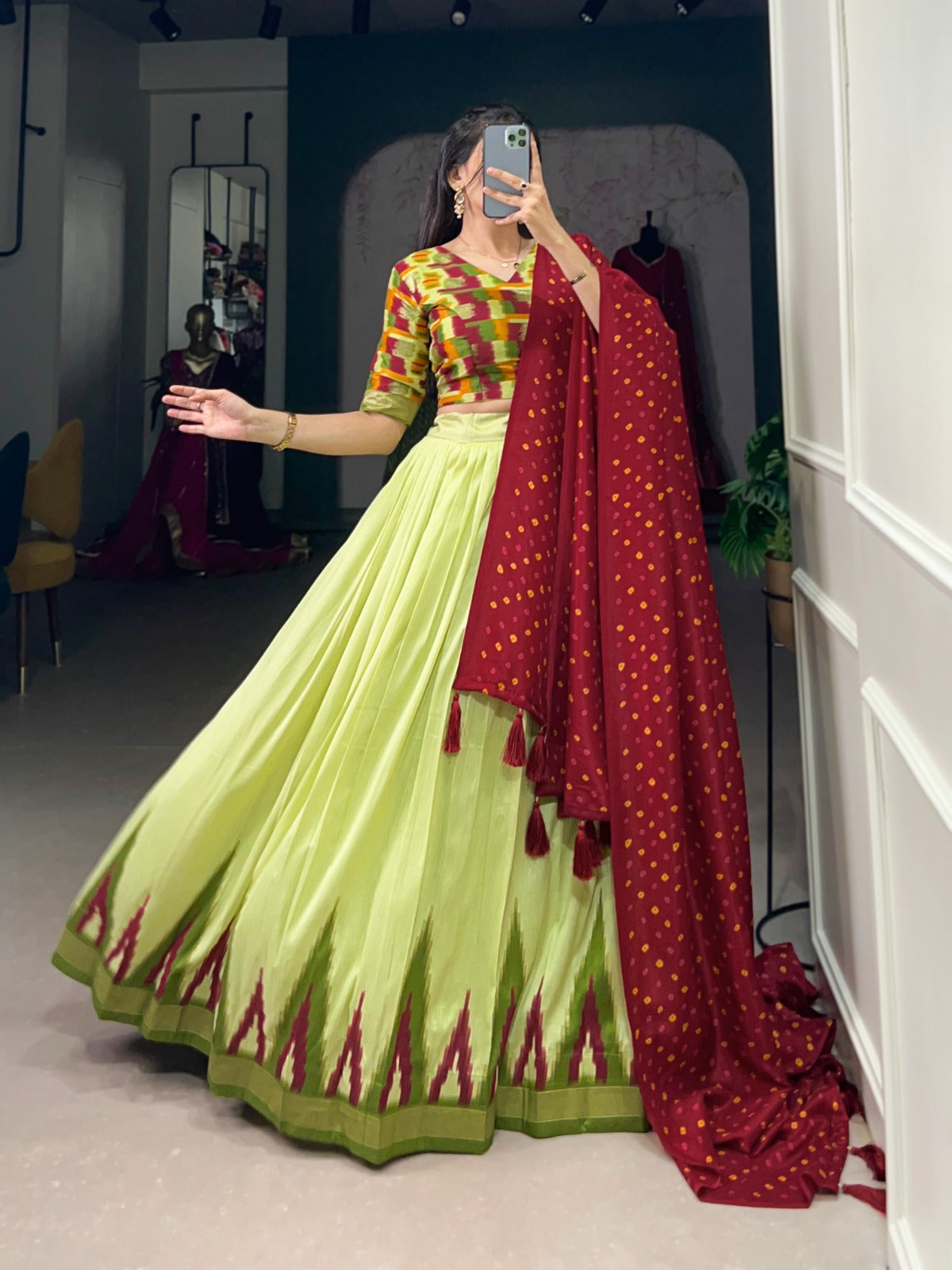 Foil Printed Lehenga Choli Set with Dola Silk Dupatta – Festive Wear