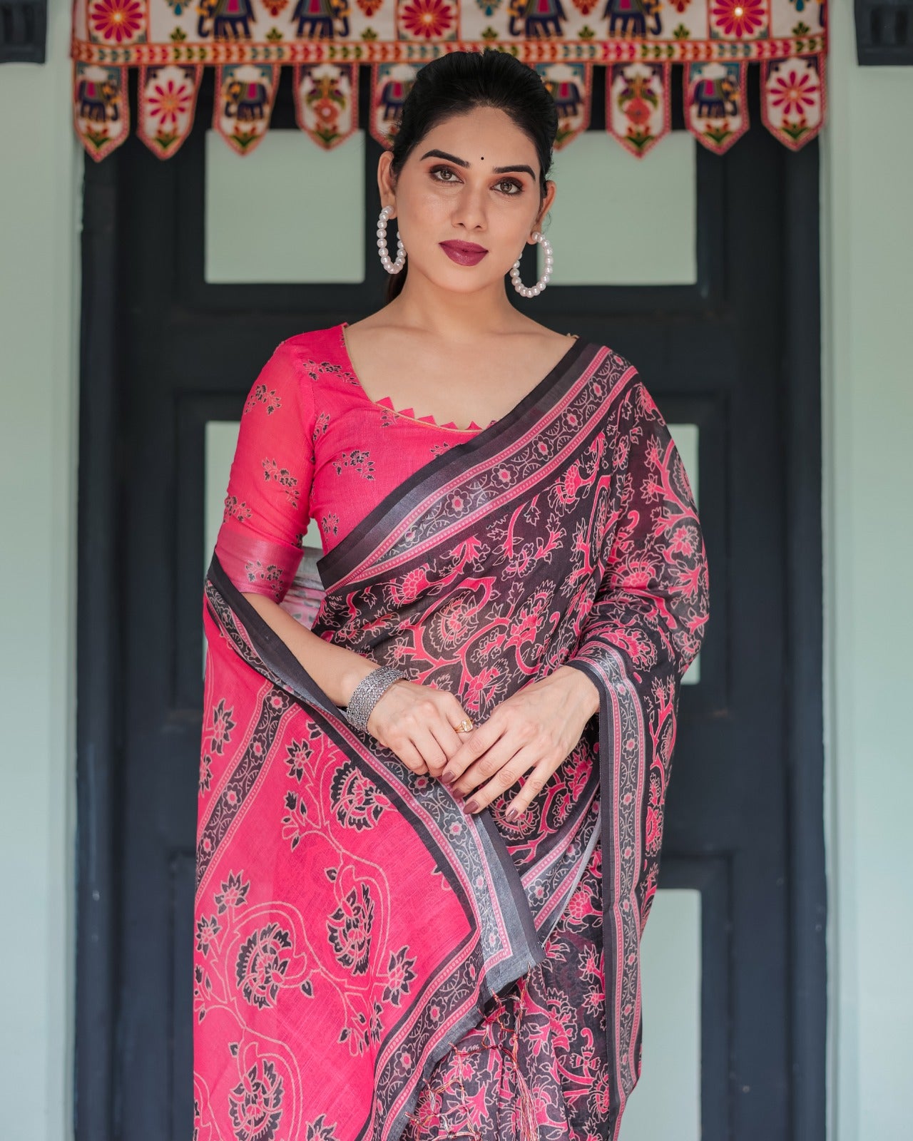 Pink Tassel Pallu Saree in Linen – Festive Wear 2025
