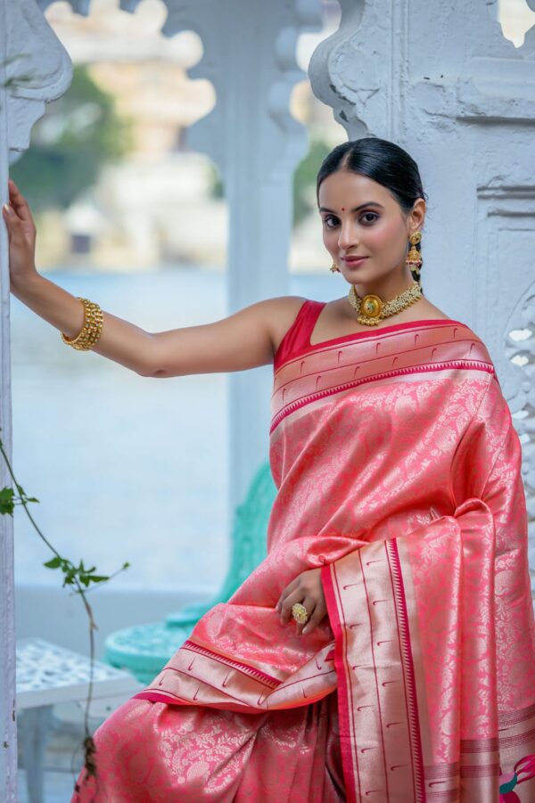 Extraordinary Kanjivaram Paithani Silk Saree with Rich Pallu